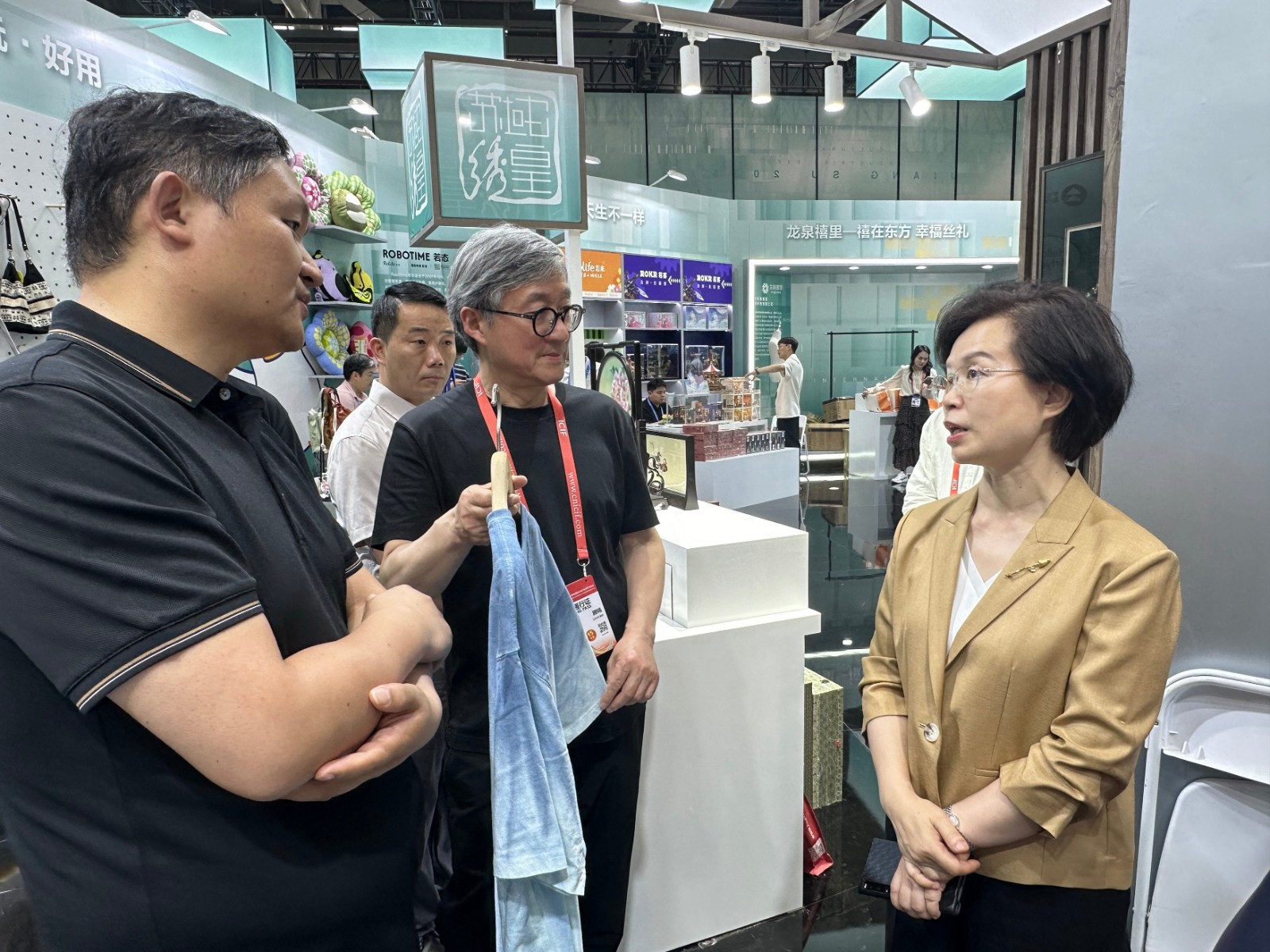 7--官网.jpg