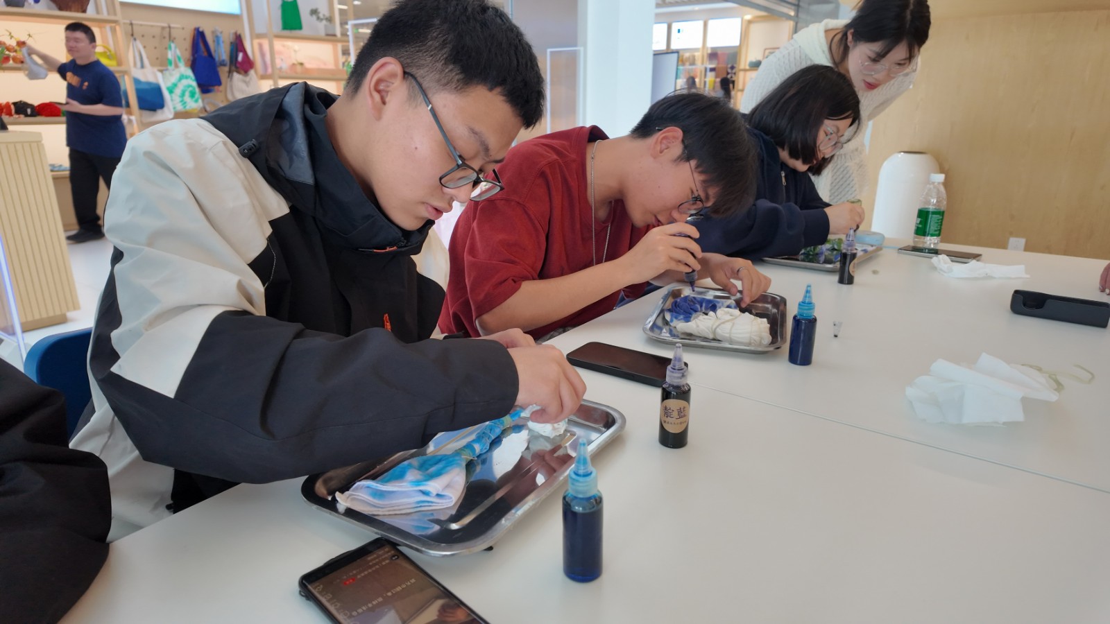 体验官网.jpg