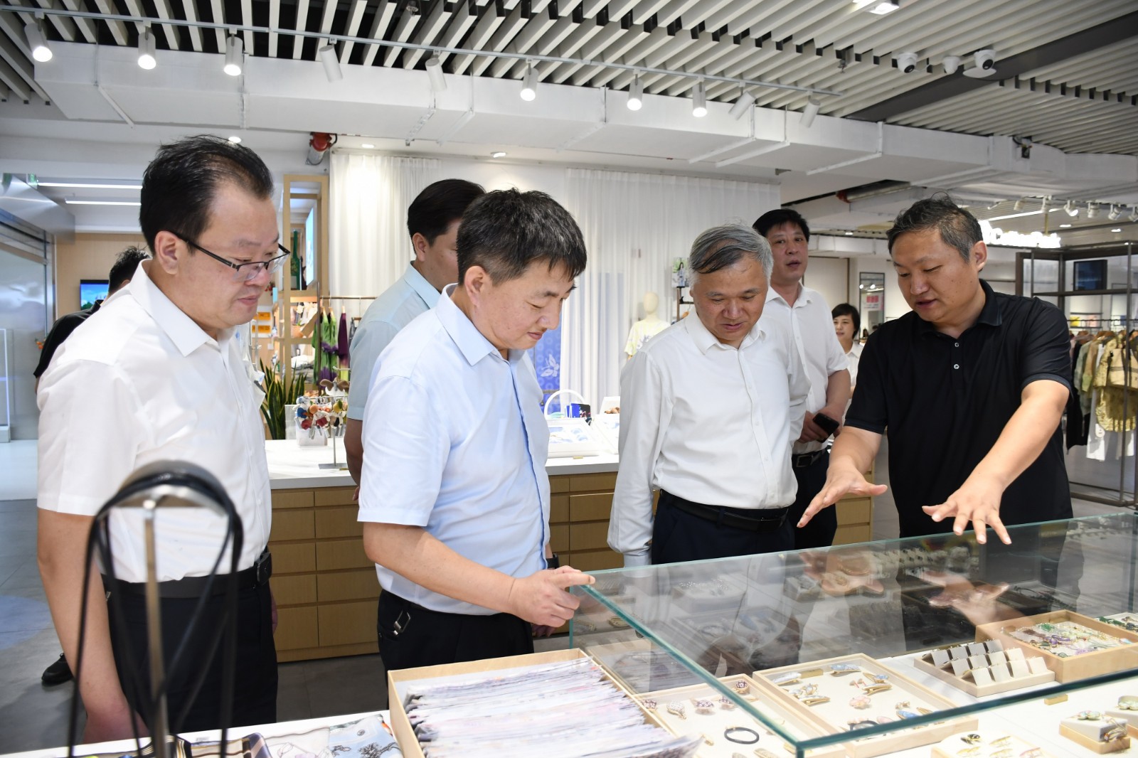 1---官网.jpg