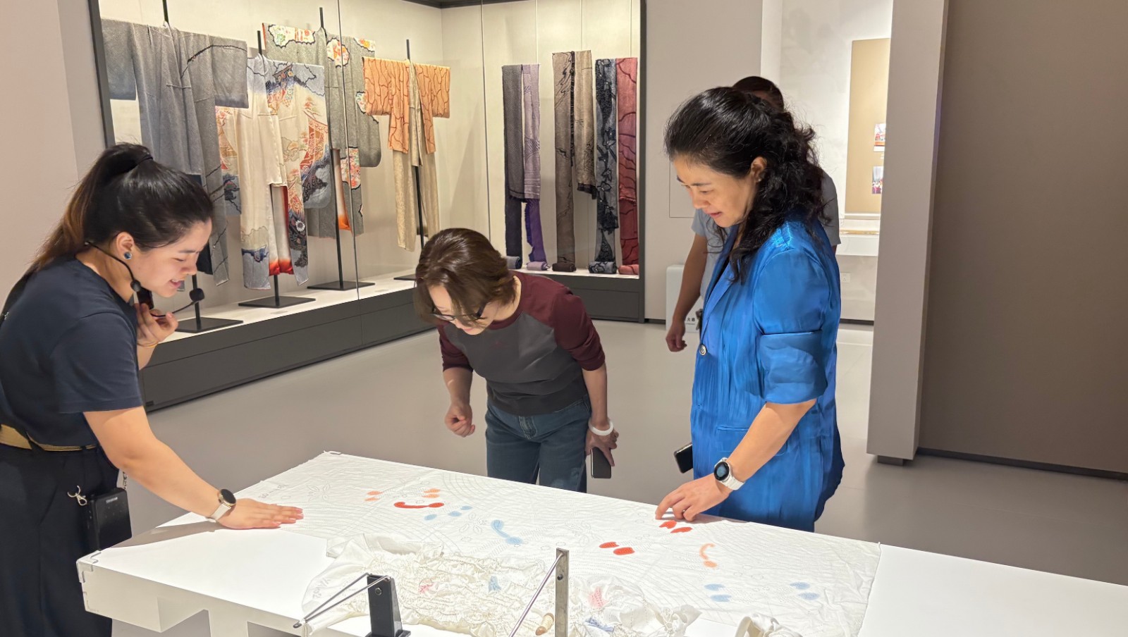 1760596099.jpg 2--官网.jpg