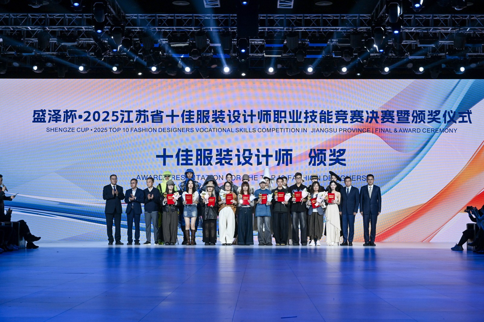 1760921447.jpg 0.jpg